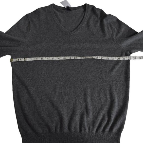 NWT J. Crew Factory V-Neck Perfect Merino Wool Blend Gray Size Large - Picture 7 of 8